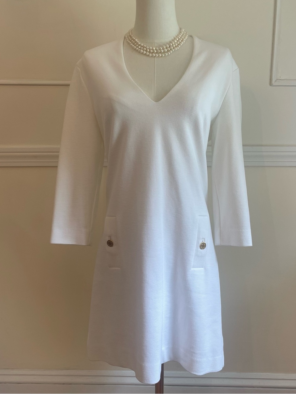 Lilly Pulitzer White V-Neck Long Sleeve Shift Dress